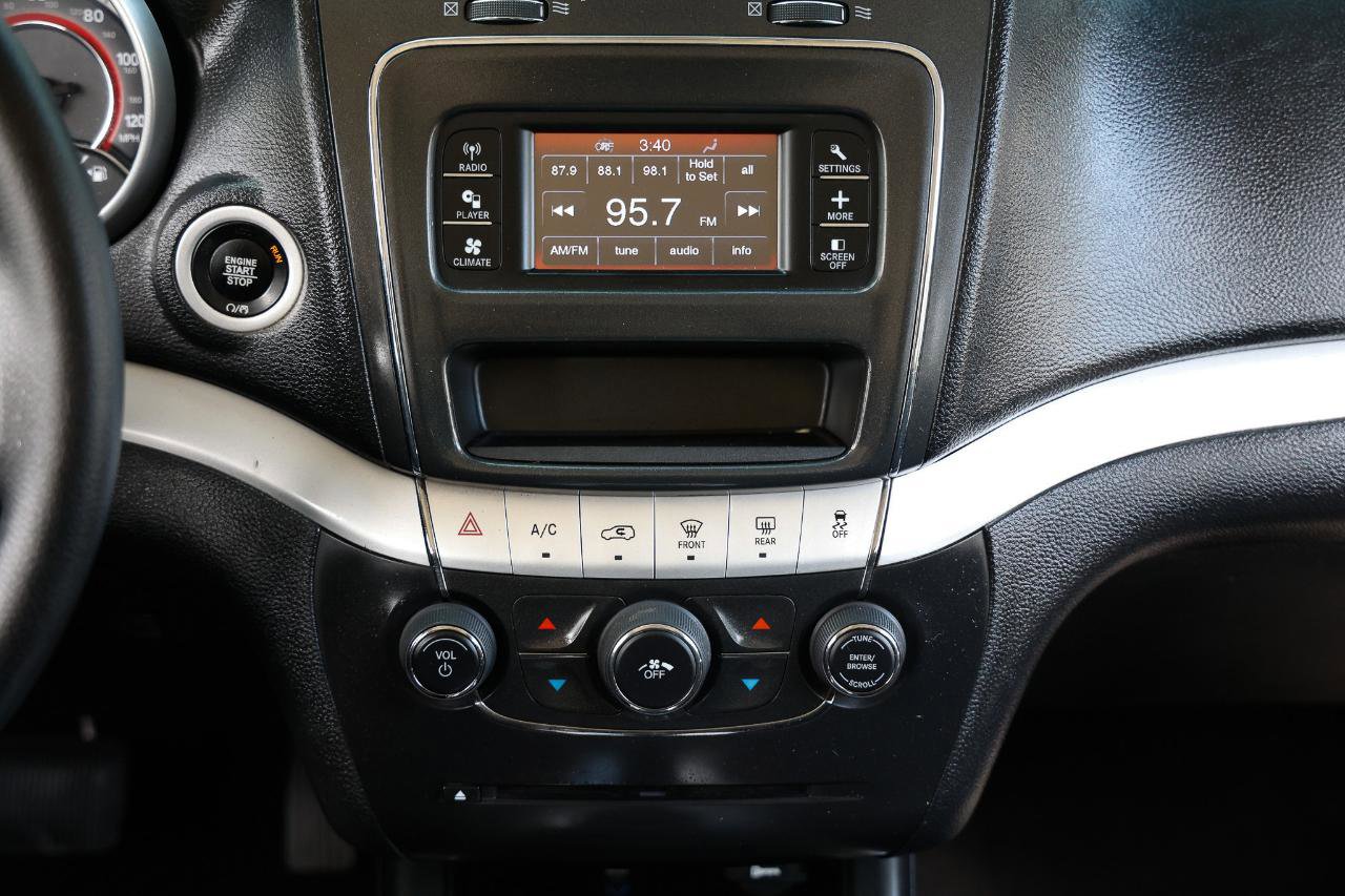 Used 2020 Dodge Journey SE FWD image 33