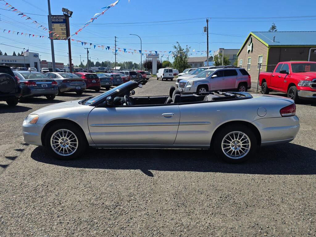Used 2004 Chrysler Sebring LX FWD image 33