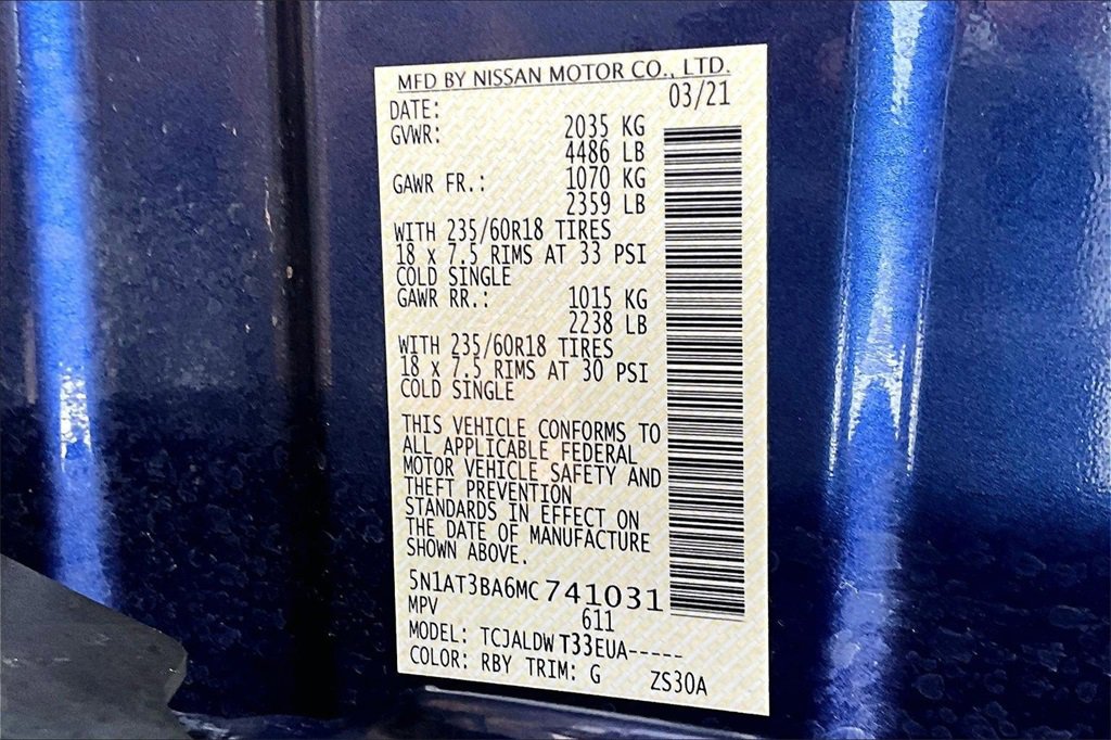 Used 2021 Nissan Rogue SV image 36