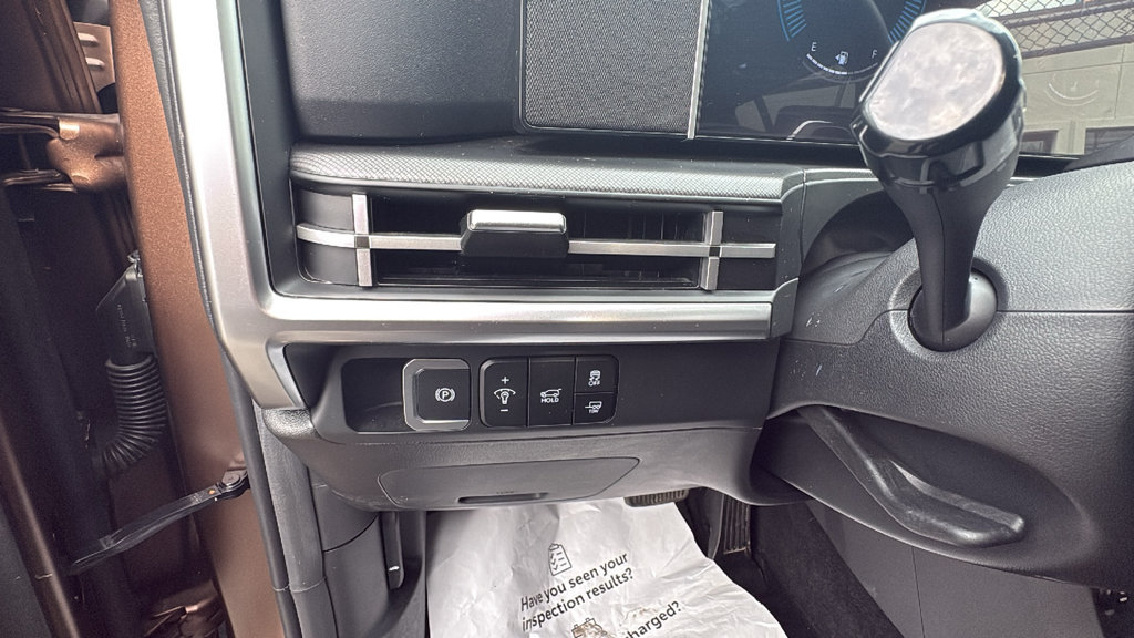 Used 2025 Hyundai Santa Fe XRT AWD/4WD image 14