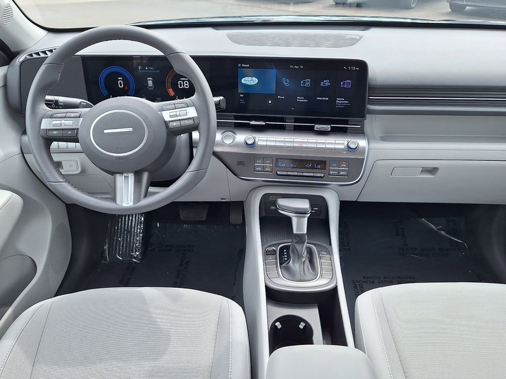 Certified 2025 Hyundai Kona SEL image 13