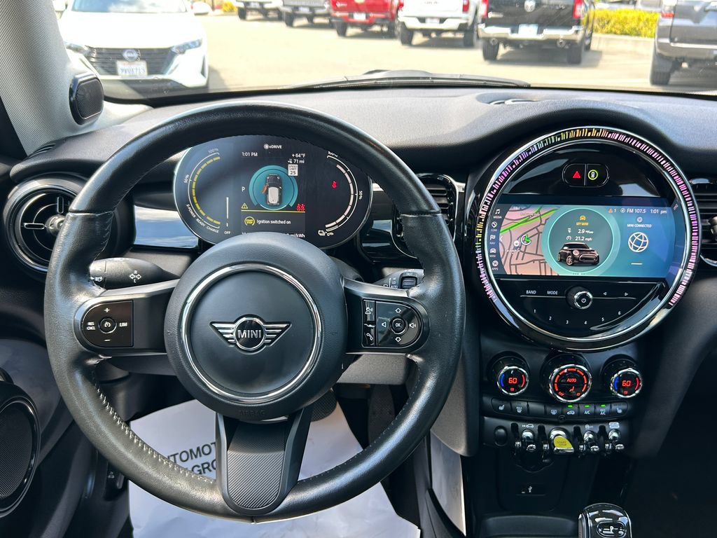 Used 2024 MINI Cooper SE FWD image 17