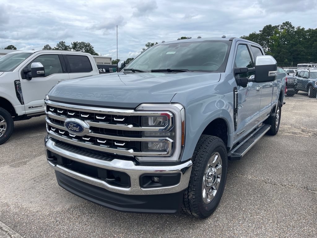 New 2026 Ford F250 Lariat w/ Chrome Package AWD/4WD image 2