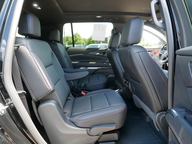 Used 2025 Chevrolet Traverse Z71 w/ Driver Confidence Package AWD/4WD image 20