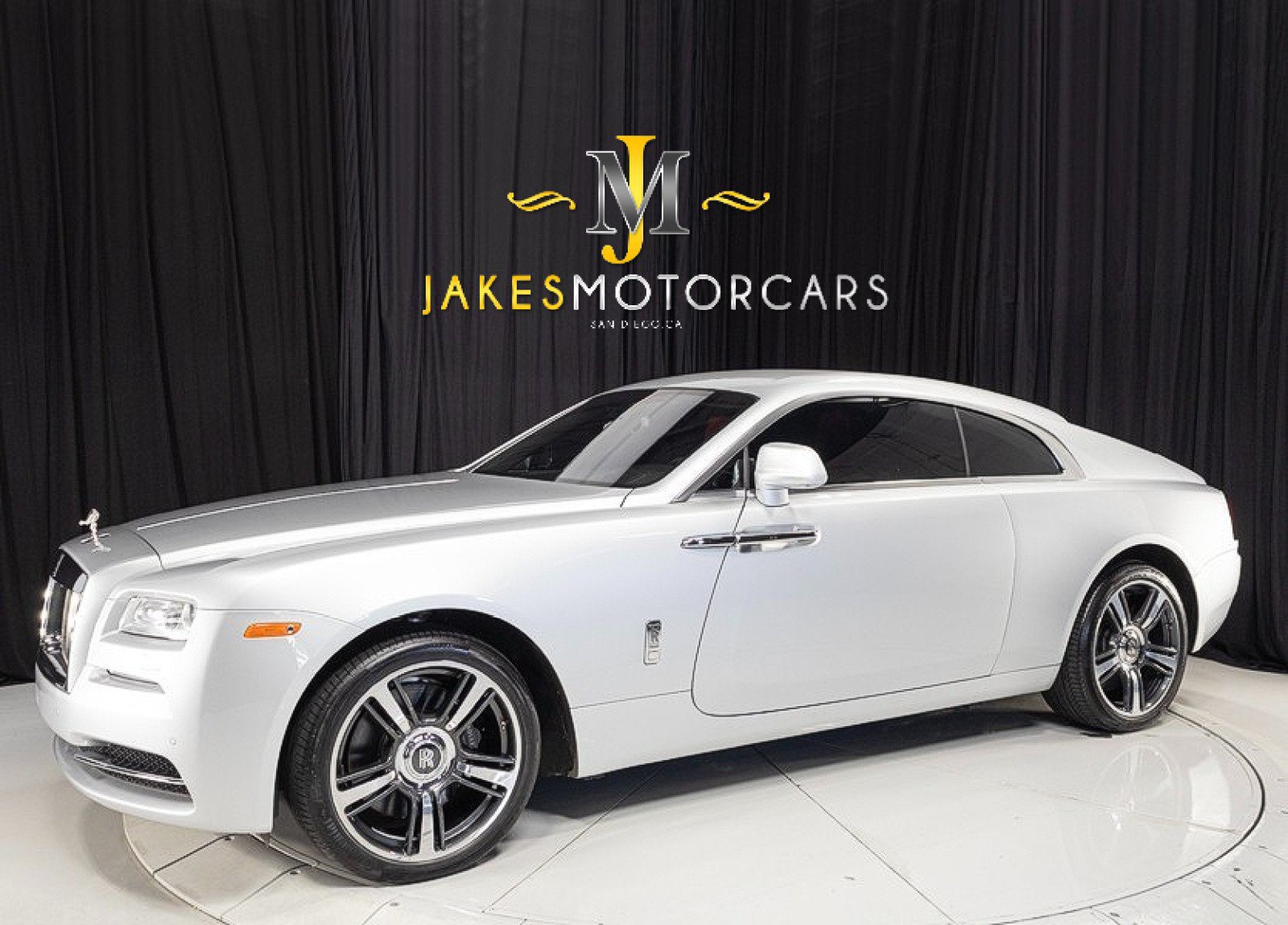 Used 2016 Rolls-Royce Wraith RWD image 1