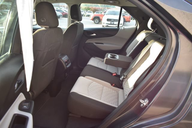 Used 2019 Chevrolet Equinox LS AWD/4WD image 29