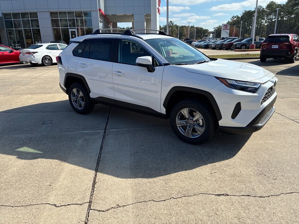 New 2025 Toyota RAV4 XLE image 9