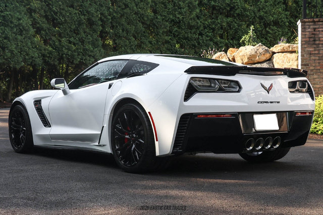 Used 2016 Chevrolet Corvette Z06 w/ 2LZ Preferred Equipment Group RWD image 22