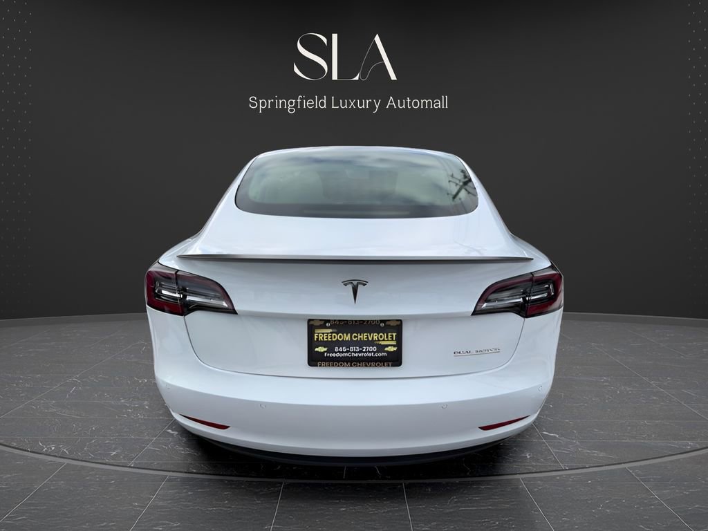 Used 2021 Tesla Model 3 Performance image 5