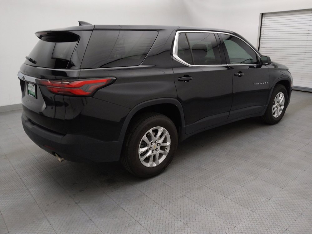 Used 2022 Chevrolet Traverse LS FWD image 10