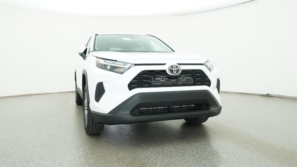 New 2025 Toyota RAV4 XLE w/ Convenience Package AWD/4WD image 33