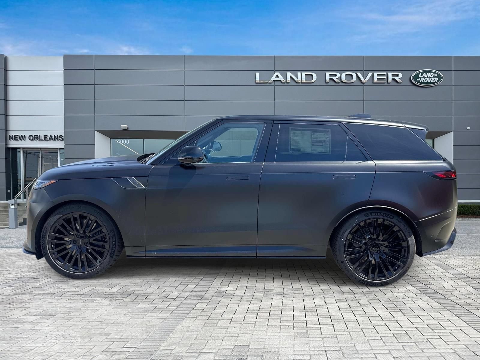 New 2026 Land Rover Range Rover Sport SV AWD/4WD image 2