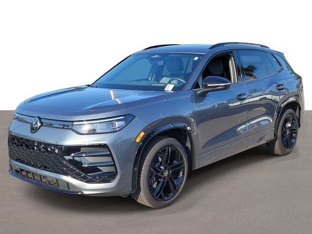 Certified 2025 Volkswagen Tiguan SE R-Line AWD/4WD image 2