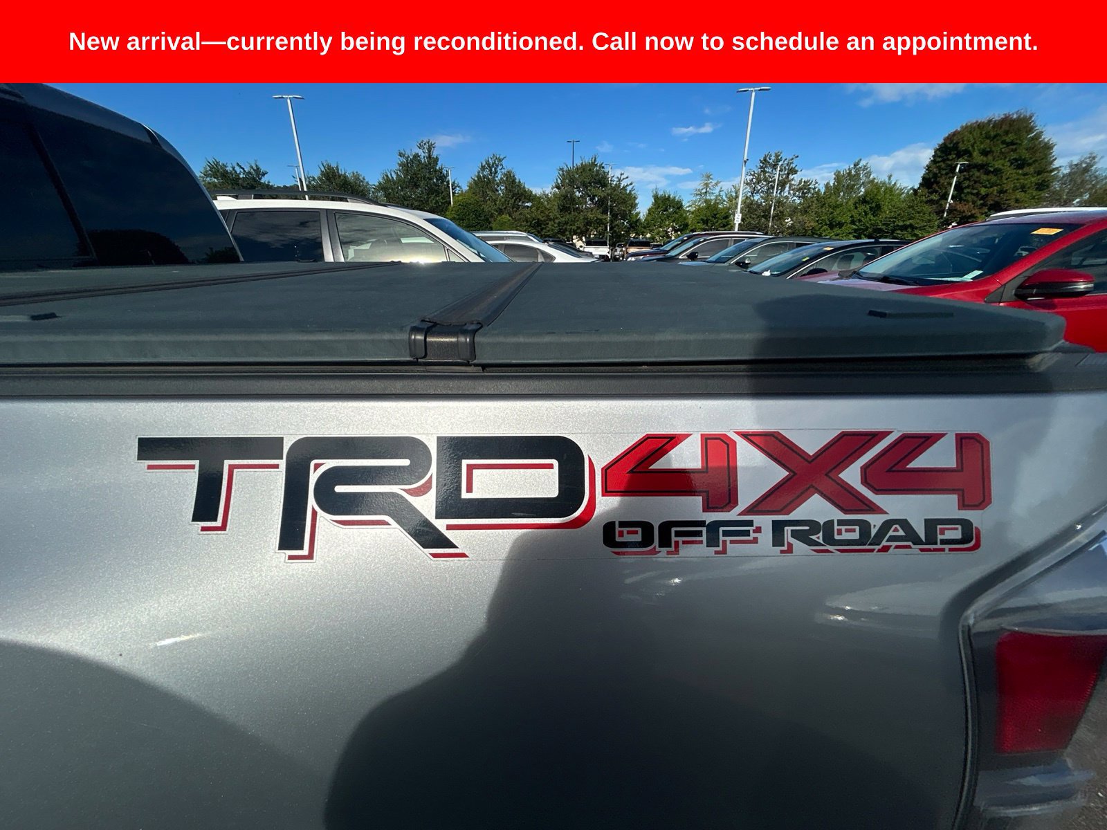 Used 2021 Toyota Tacoma TRD Off-Road w/ Technology Package AWD/4WD image 9
