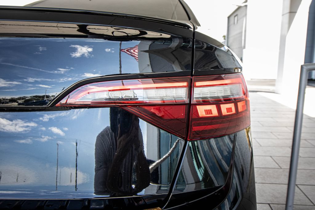 Used 2022 Volkswagen Jetta GLI Autobahn FWD image 15