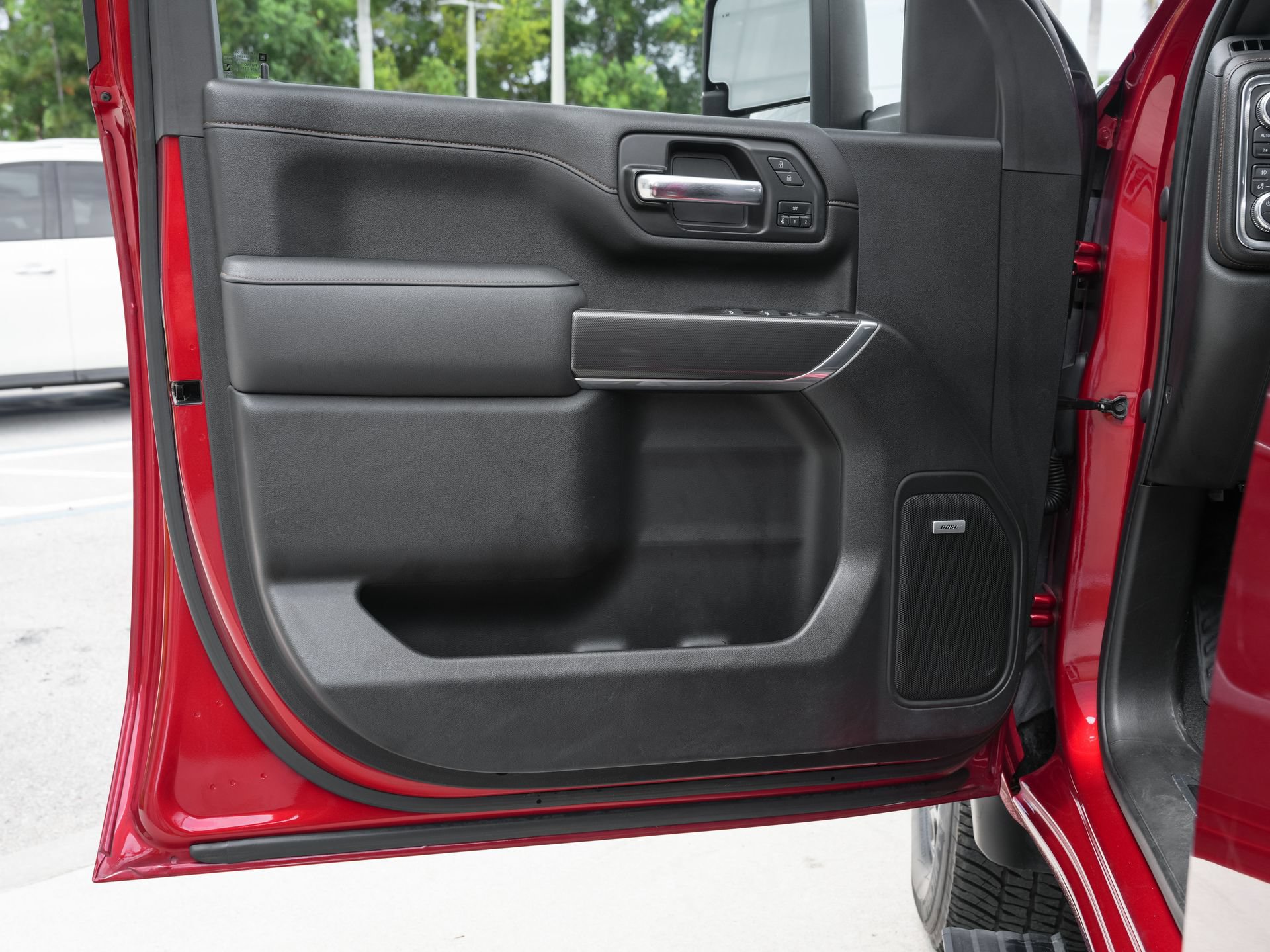 Used 2021 GMC Sierra 2500 AT4 w/ AT4 Premium Plus Package AWD/4WD image 33