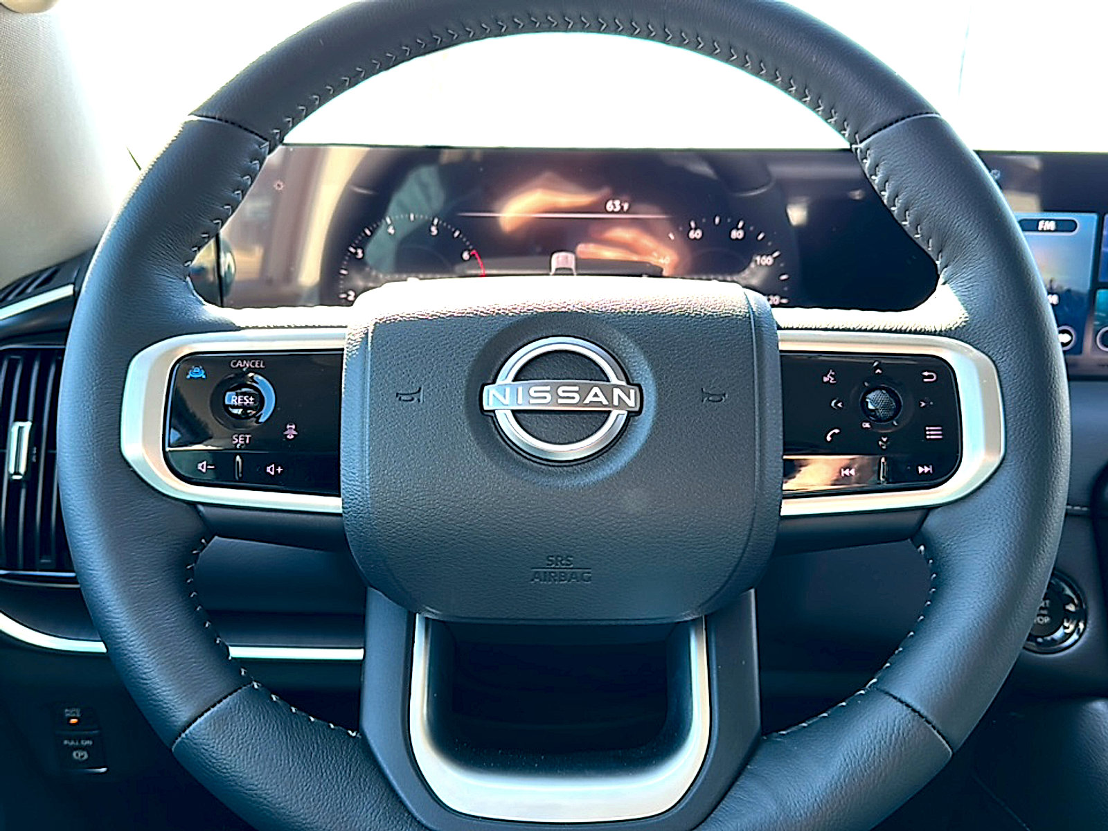 New 2025 Nissan Armada SV image 18