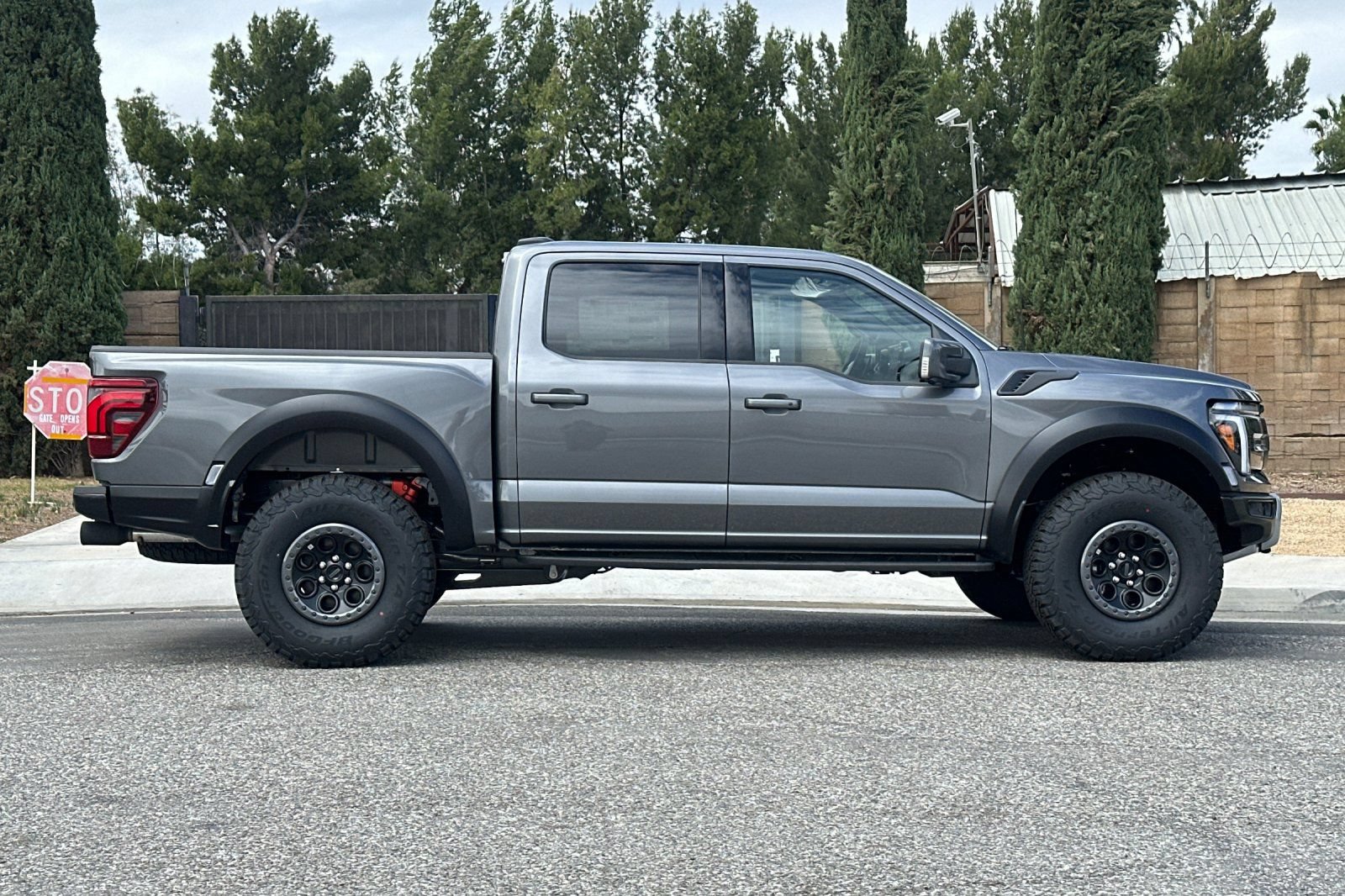 New 2026 Ford F150 Raptor AWD/4WD image 3