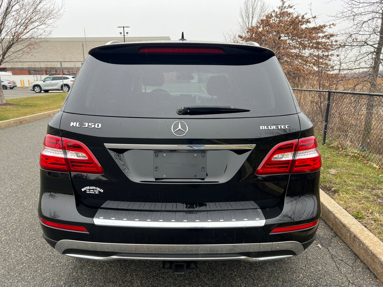Used 2013 Mercedes-Benz ML 350 BlueTEC 4MATIC image 6