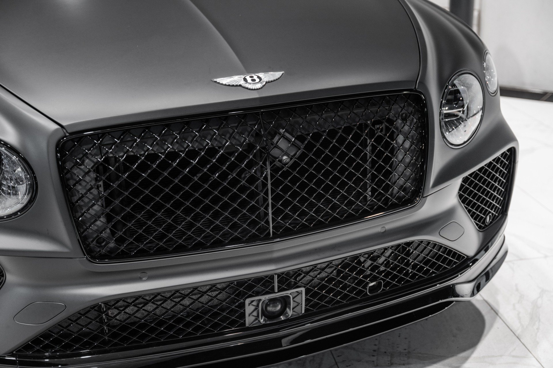 New 2024 Bentley Bentayga AWD/4WD image 12