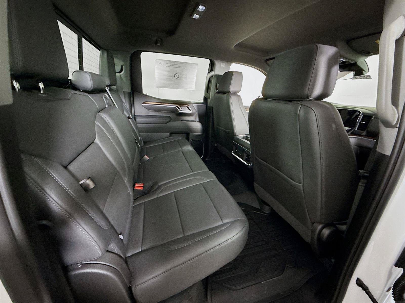 New 2026 GMC Sierra 1500 Elevation w/ Elevation Premium Package AWD/4WD image 19