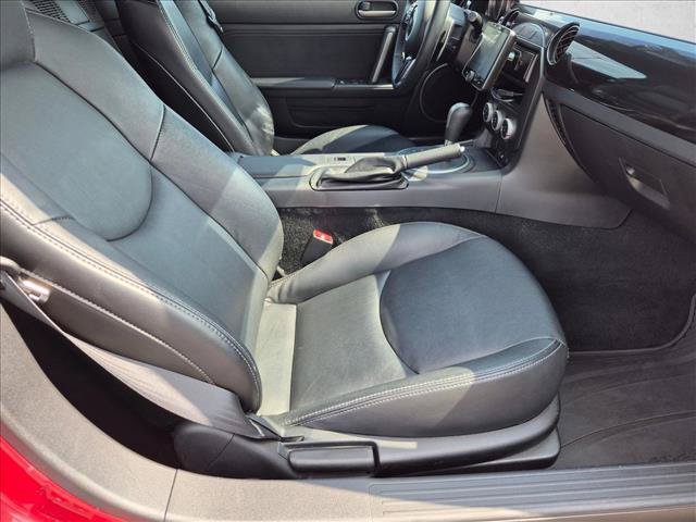 Used 2015 MAZDA MX-5 Miata Grand Touring w/ Premium Package RWD image 14