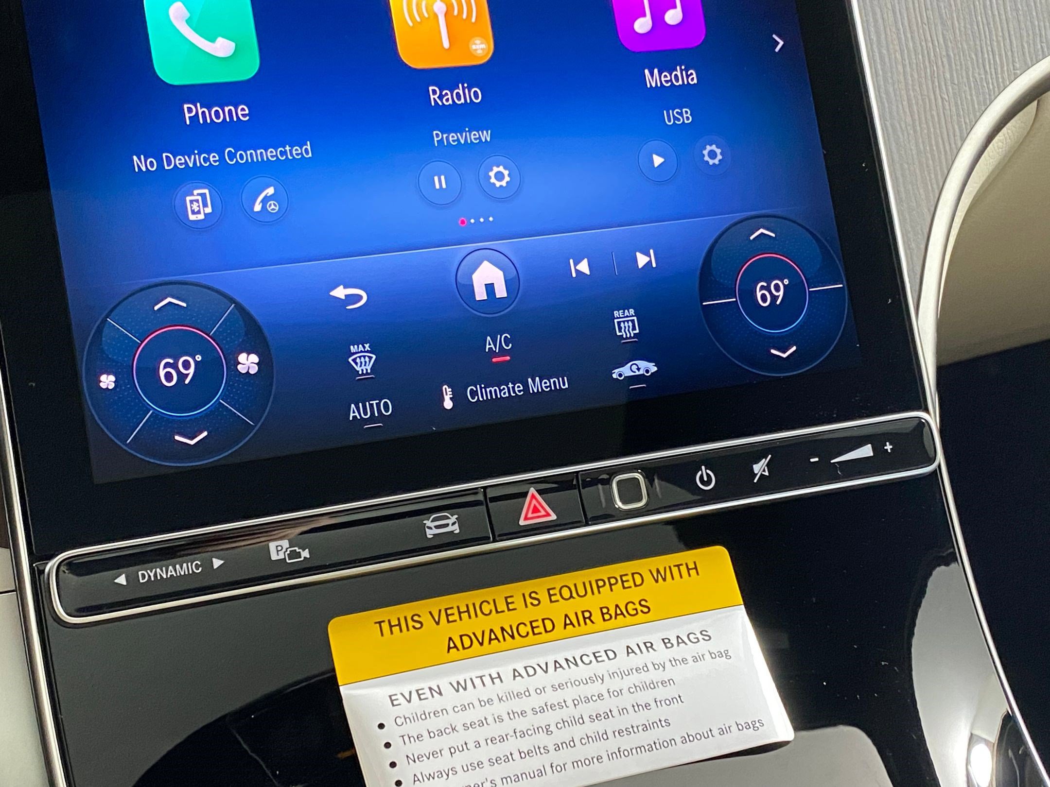 Used 2026 Mercedes-Benz GLC 300 4MATIC image 26