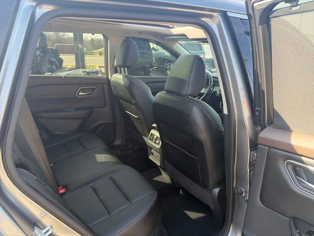 Used 2021 Nissan Rogue SL w/ Premium Package image 33