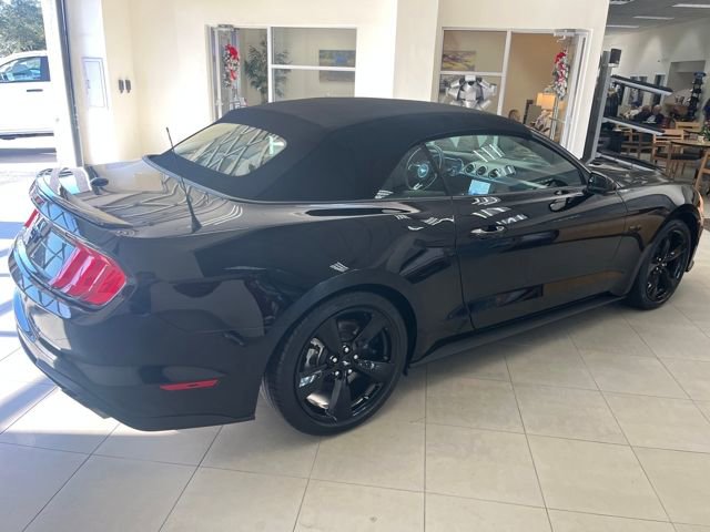 Used 2021 Ford Mustang GT Premium w/ Equipment Group 401A image 8