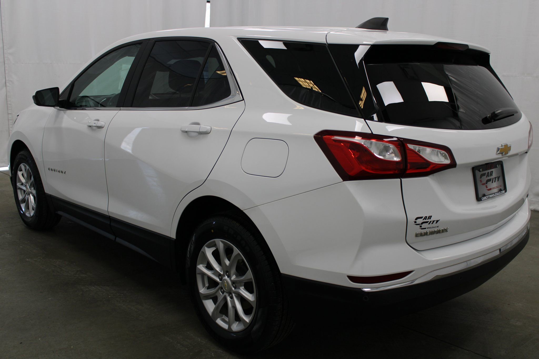 Used 2021 Chevrolet Equinox LT w/ Driver Convenience Package image 8