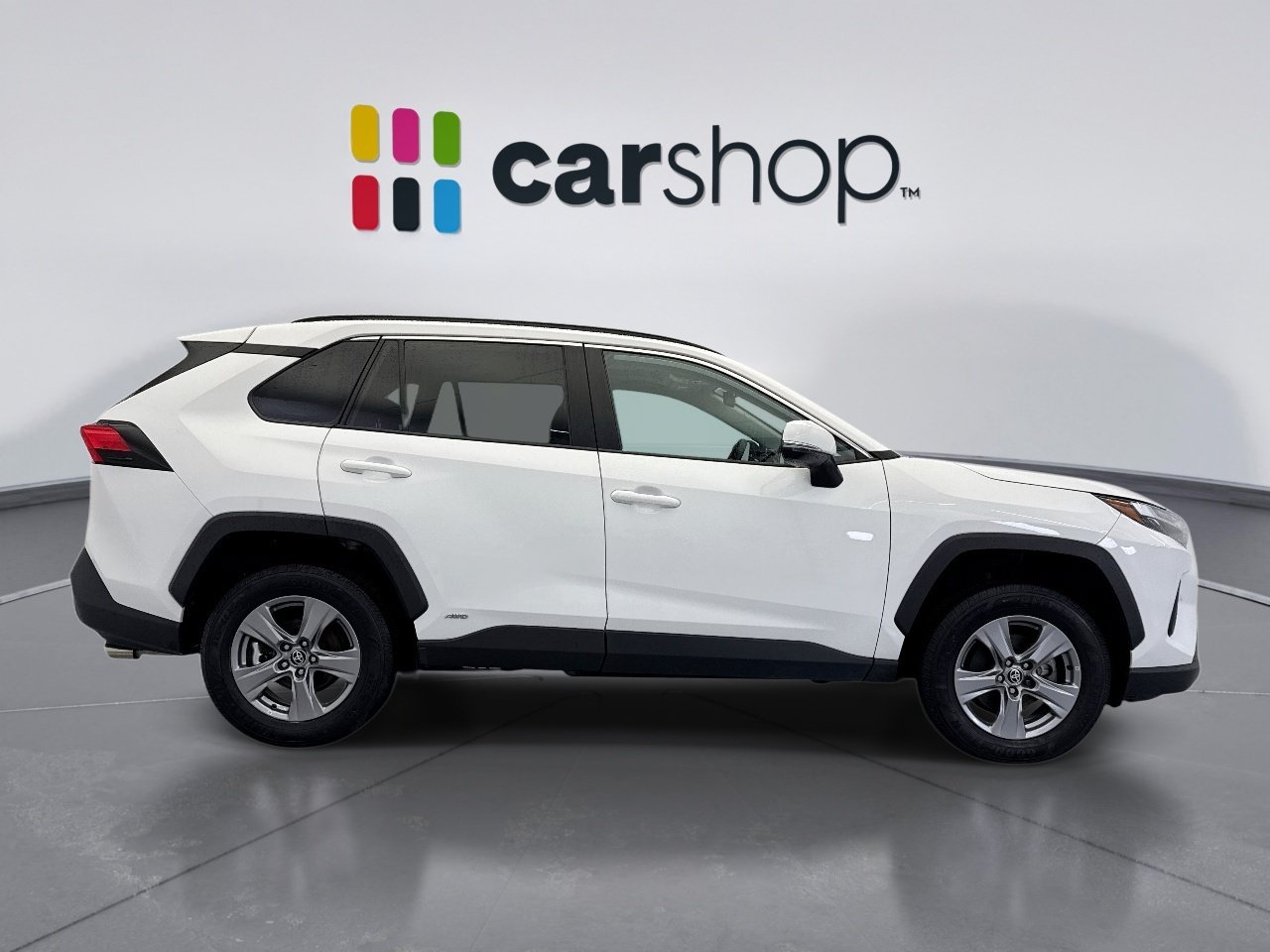 Used 2022 Toyota RAV4 XLE w/ Convenience Package AWD/4WD image 6