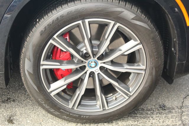 Used 2022 BMW X5 xDrive45e w/ M Sport Package image 13