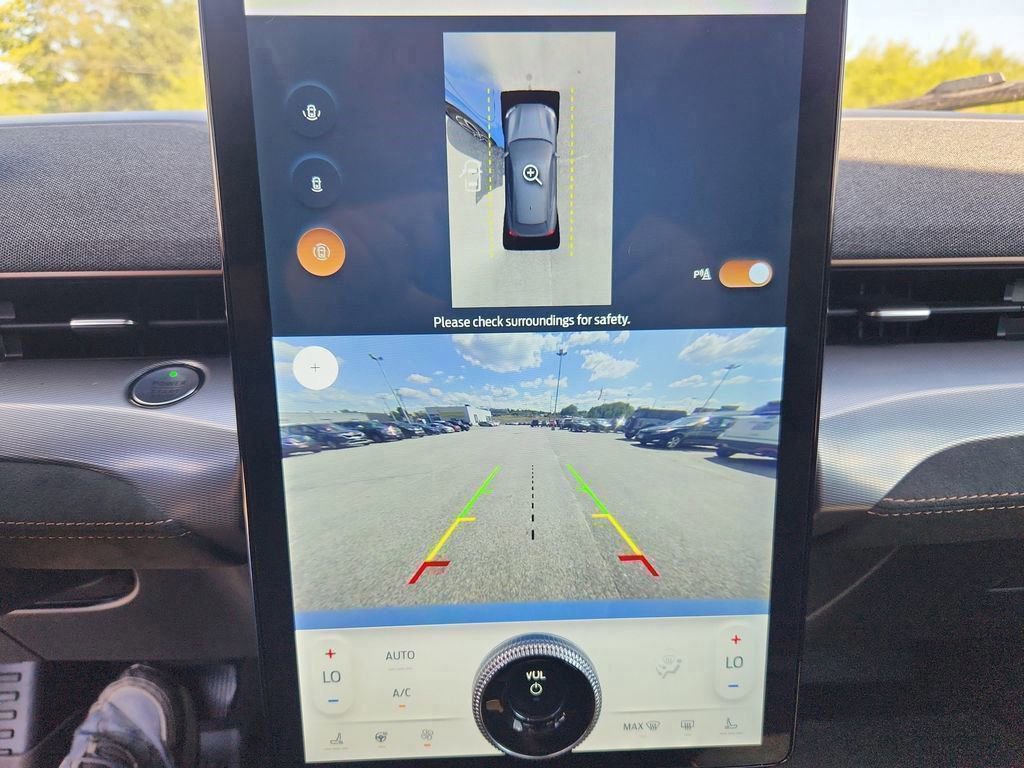 Certified 2023 Ford Mustang Mach-E GT image 18