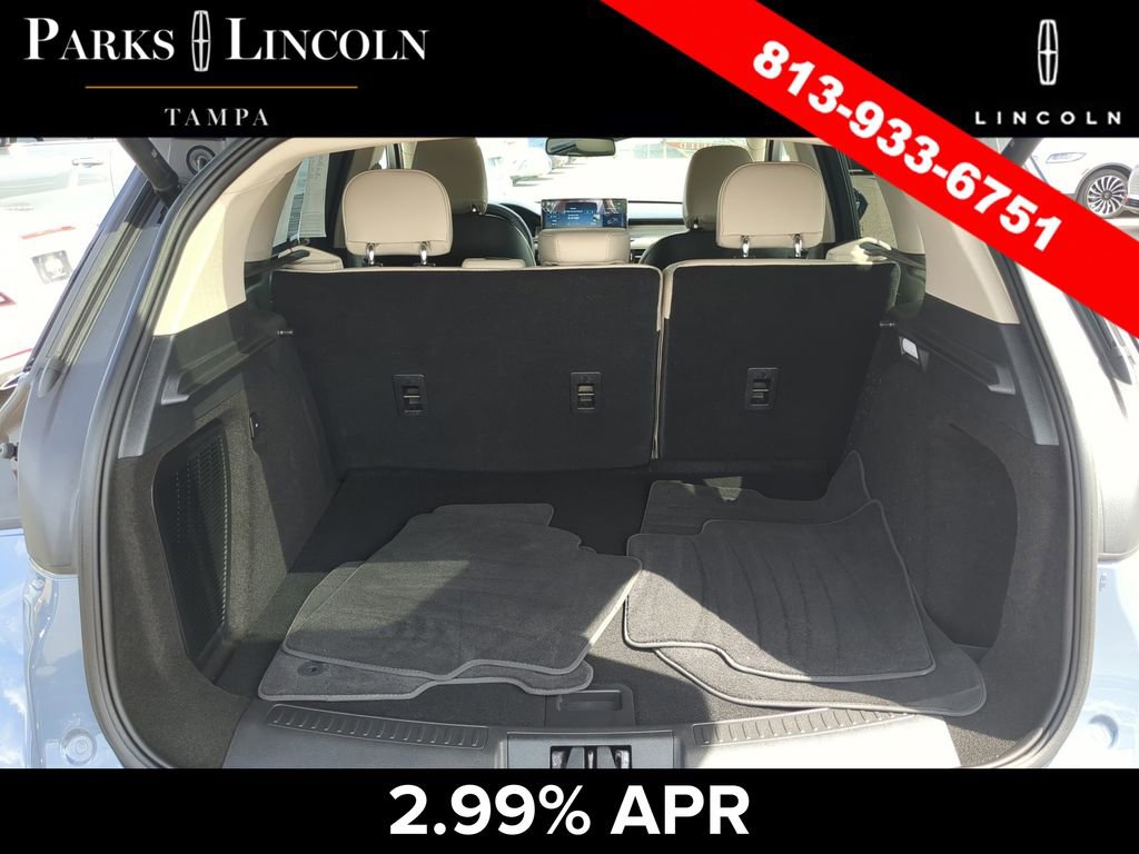 Certified 2025 Lincoln Corsair FWD image 8