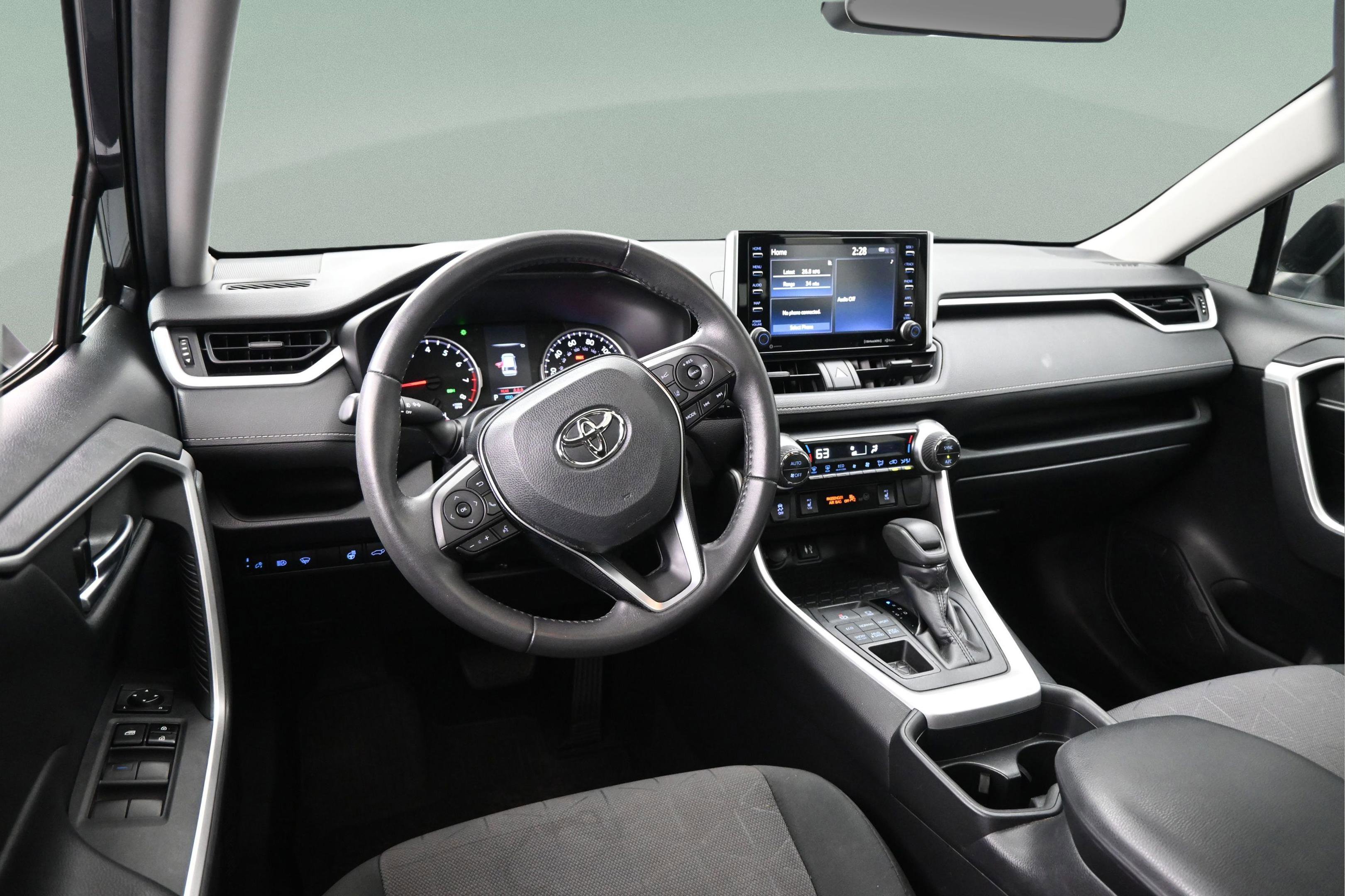 Used 2019 Toyota RAV4 XLE w/ Convenience Package AWD/4WD image 34