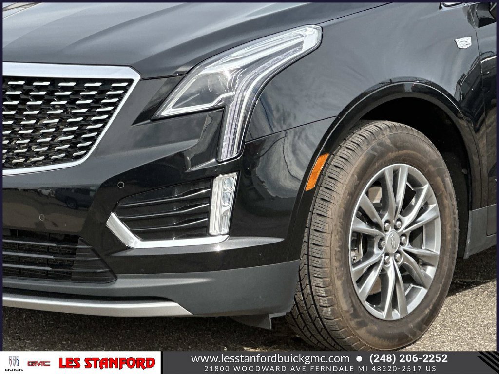 Certified 2022 Cadillac XT5 Premium Luxury AWD/4WD image 9