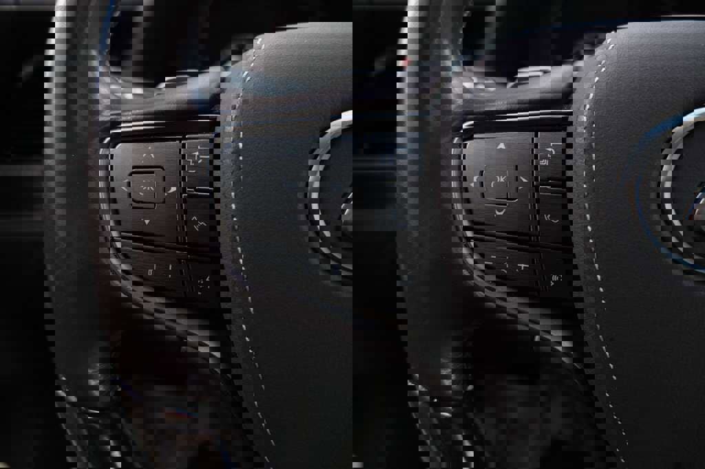 Used 2018 Lexus LS 500 AWD w/ Luxury Package image 37