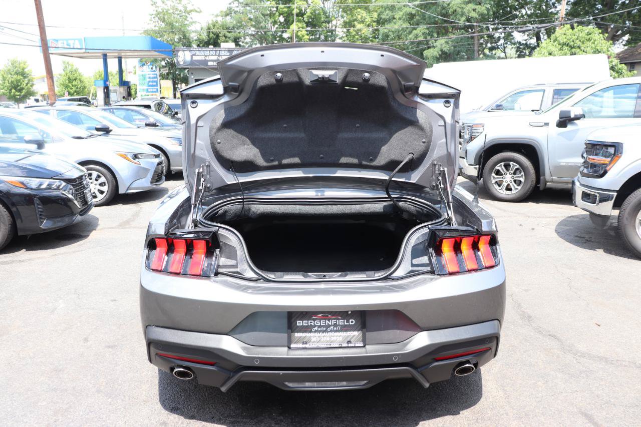 Used 2026 Ford Mustang Premium RWD image 47