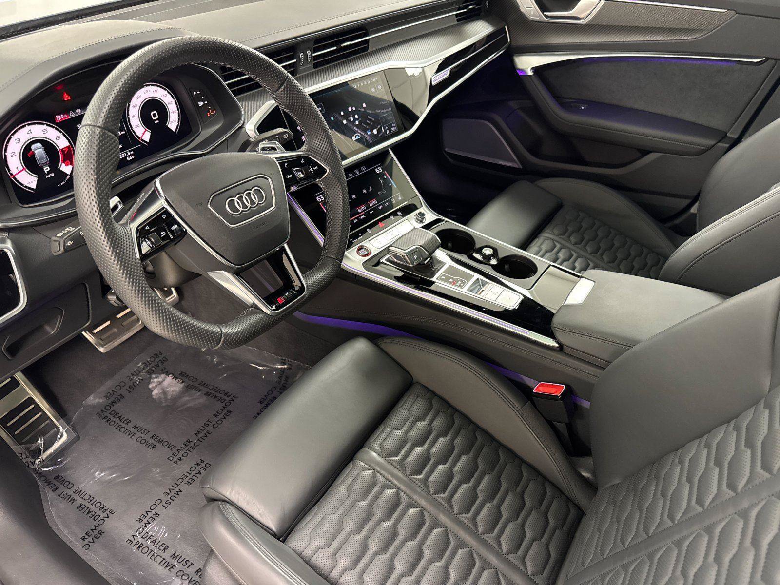 Certified 2024 Audi RS 6 performance AWD/4WD image 10