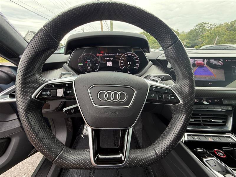 Used 2023 Audi e-tron GT Premium Plus w/ Performance Package AWD/4WD image 10