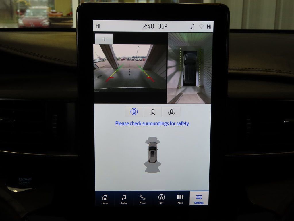 Used 2022 Ford Explorer Platinum w/ Premium Technology Package image 8