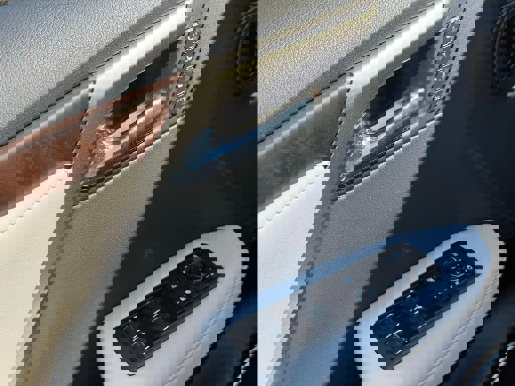 Certified 2022 Lexus RX 350 FWD w/ Premium Package image 24