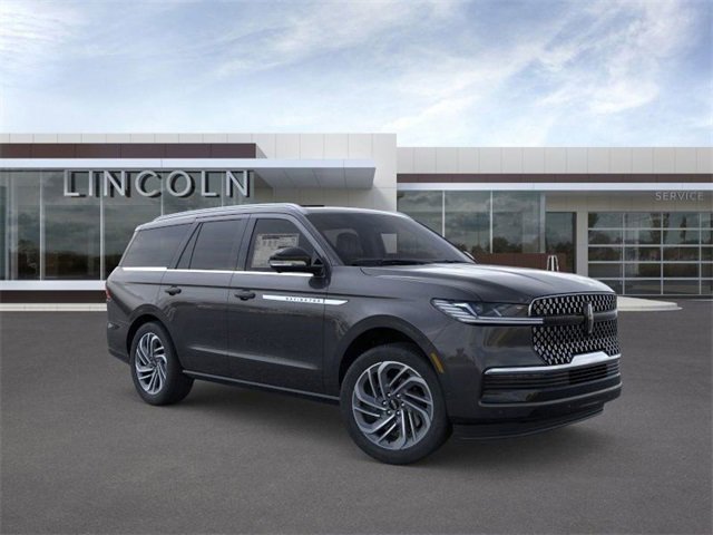 New 2025 Lincoln Navigator Reserve image 8