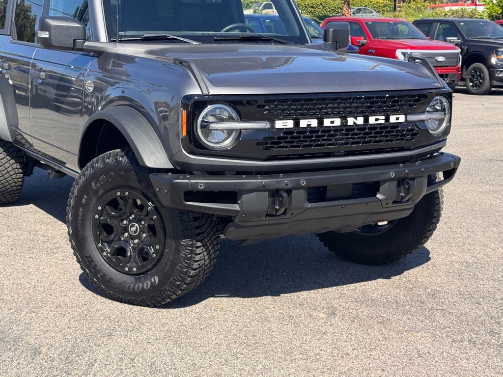 Used 2024 Ford Bronco Wildtrak image 3