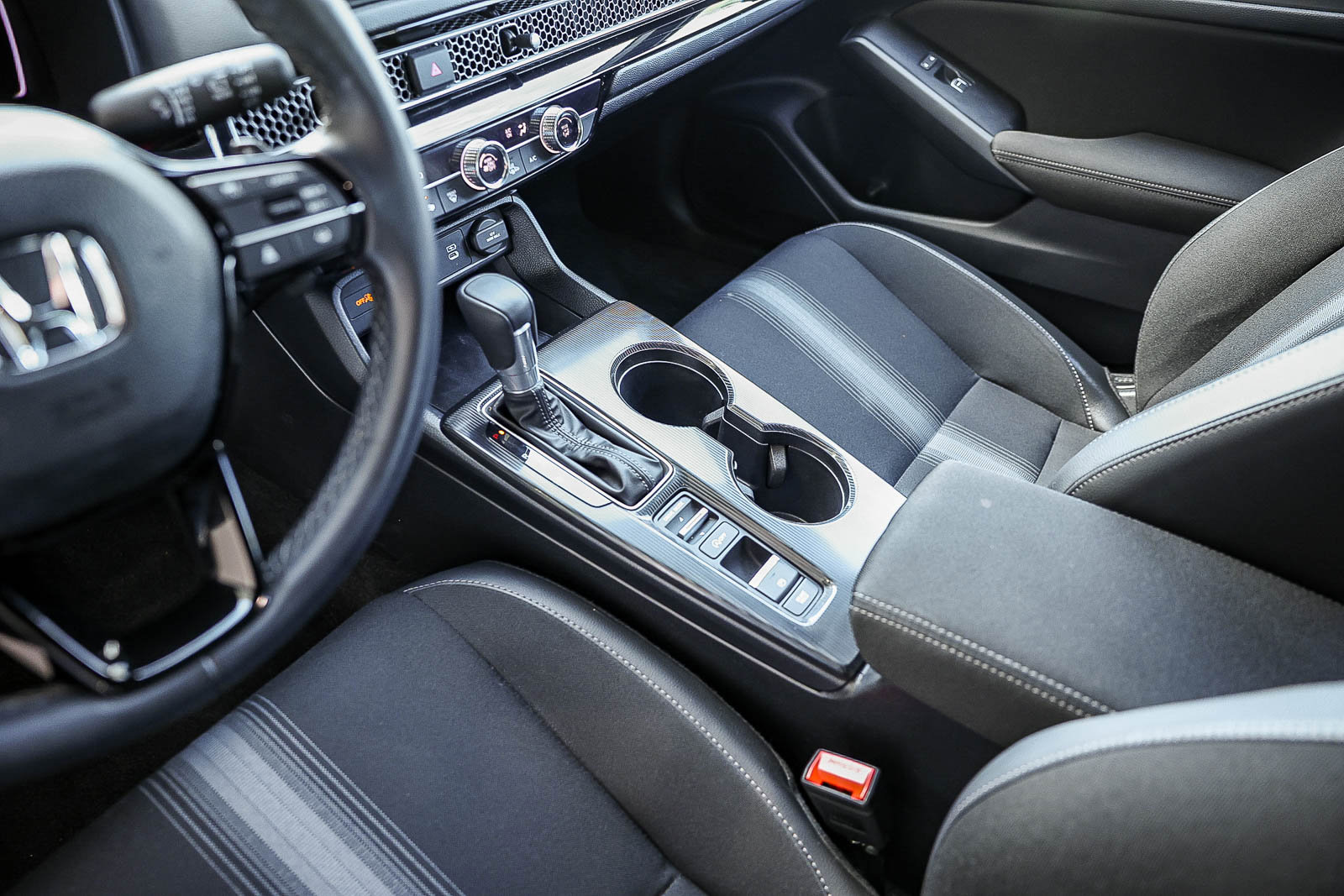 Certified 2025 Honda Civic Sport image 25