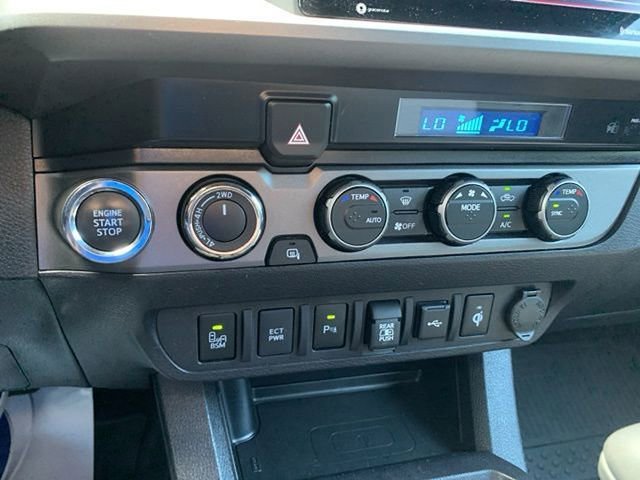 Used 2023 Toyota Tacoma TRD Sport image 25