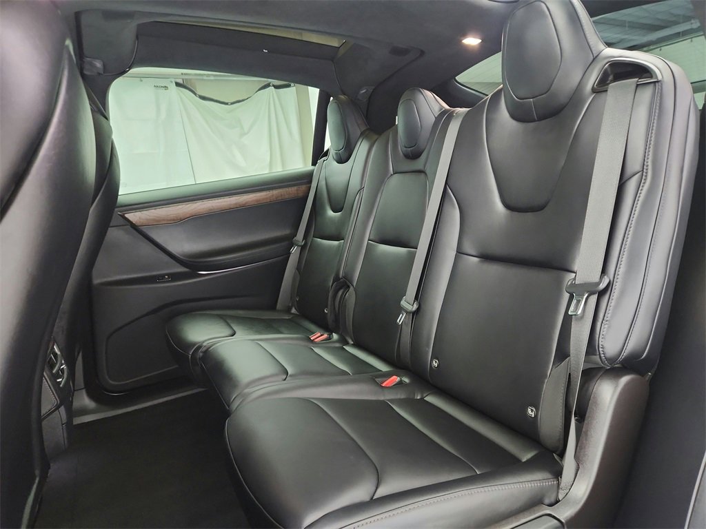 Used 2020 Tesla Model X Long Range image 21