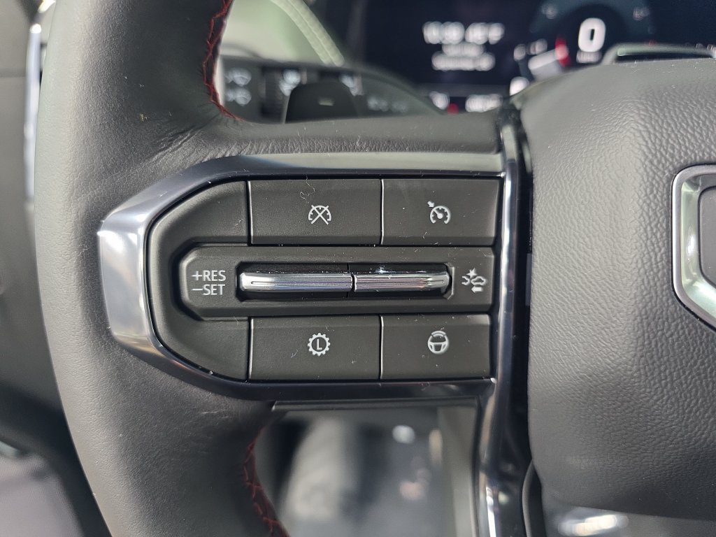 New 2026 GMC Yukon AT4 Ultimate AWD/4WD image 19