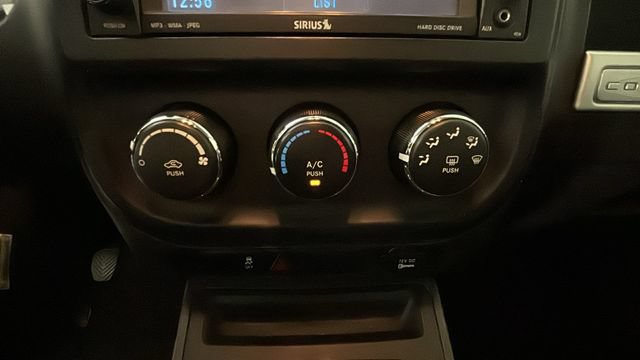 Used 2014 Jeep Compass Sport w/ Power Value Group AWD/4WD image 19
