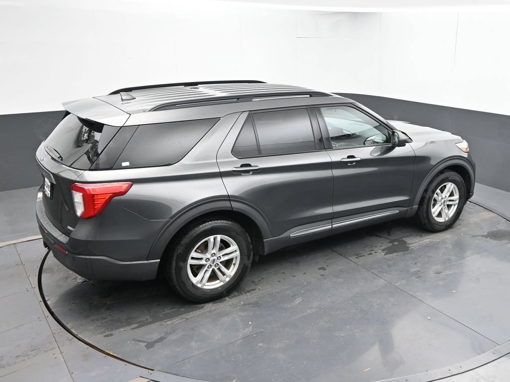 Used 2020 Ford Explorer XLT w/ Comfort Package AWD/4WD image 34